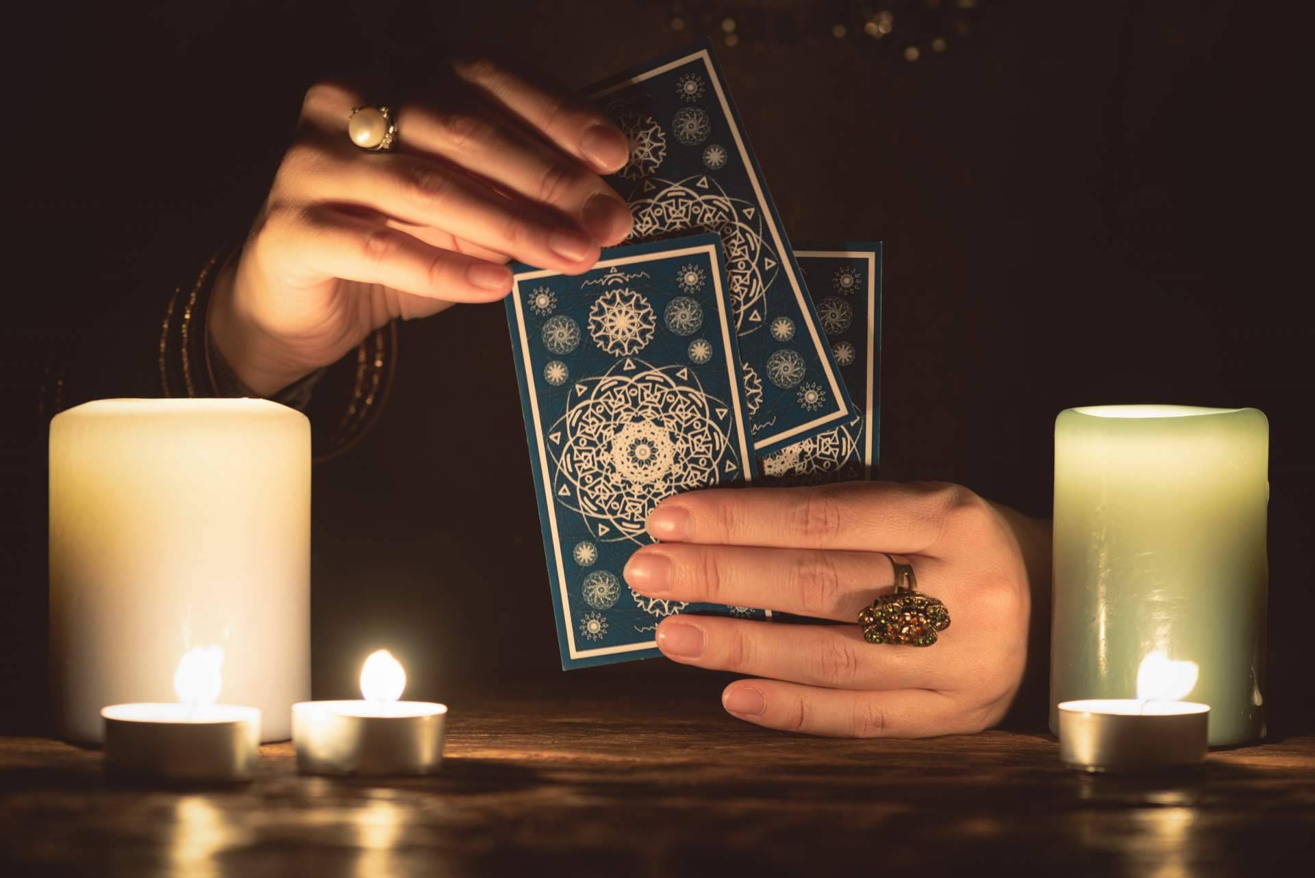 ¿Por qué el Tarot económico del Tarot de las Meigas es cada vez más solicitado?