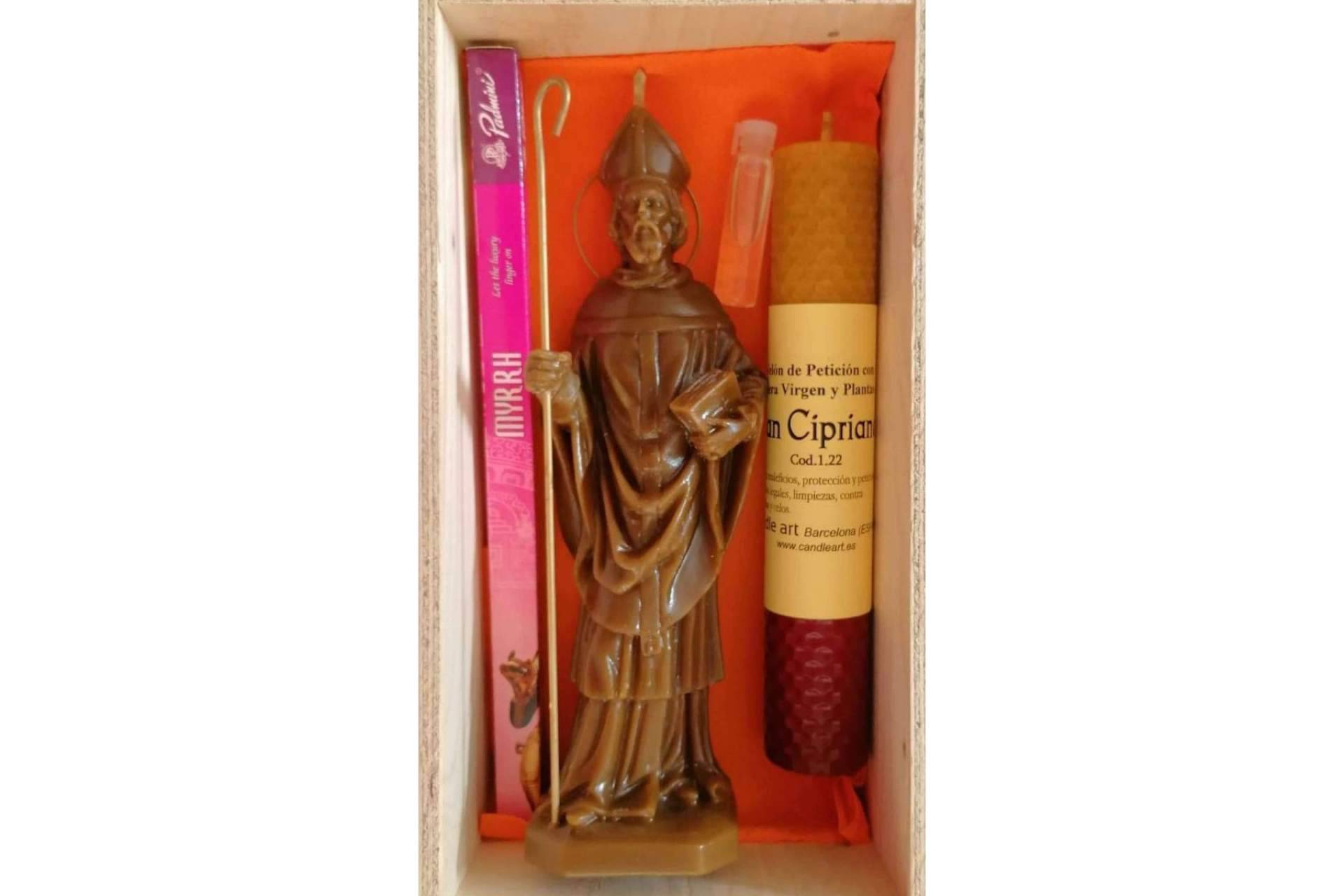 ¿Cuáles son los beneficios de adquirir la Vela San Cipriano?