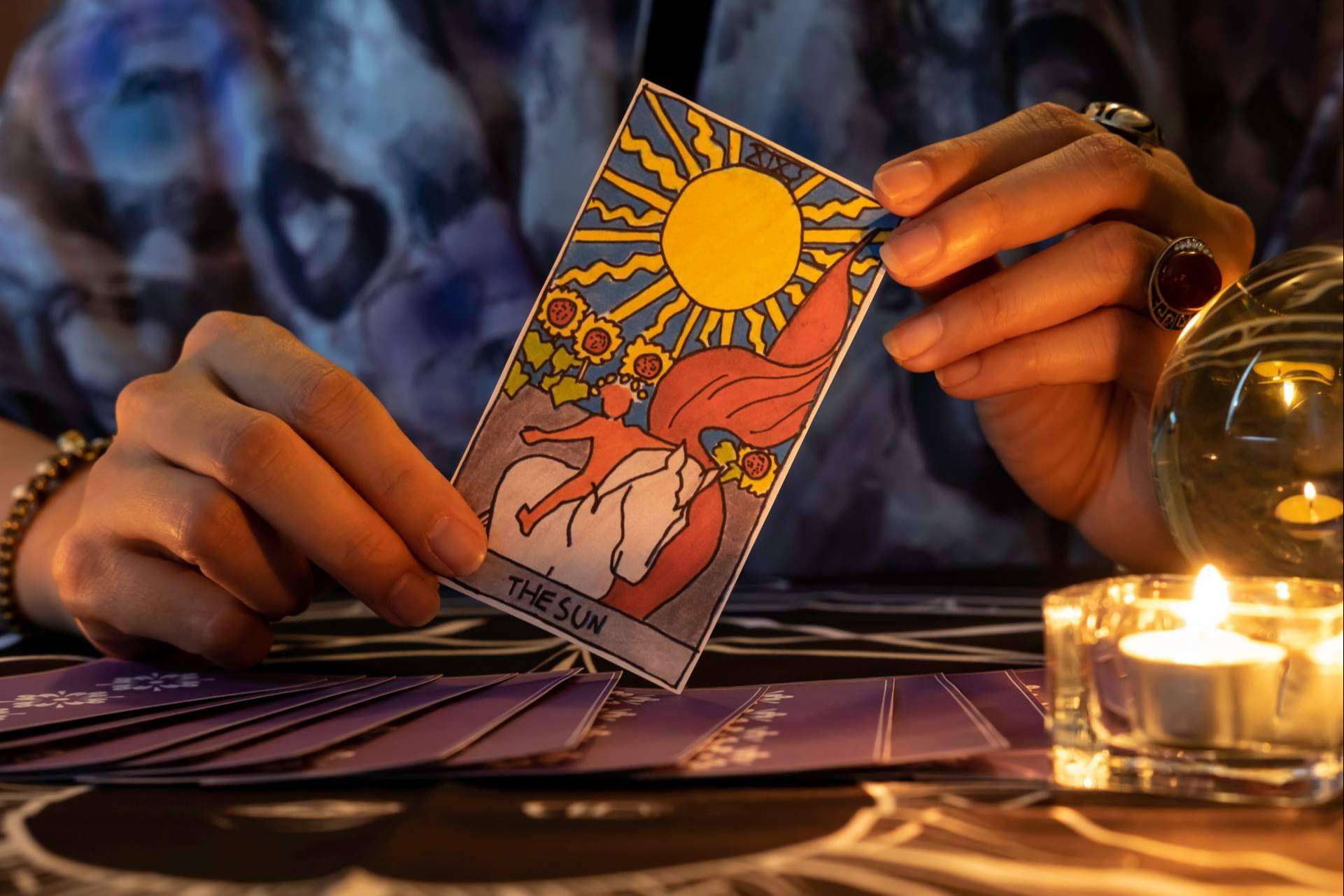 Videncia a un bajo coste gracias a los servicios del Tarot Esperanza Mía