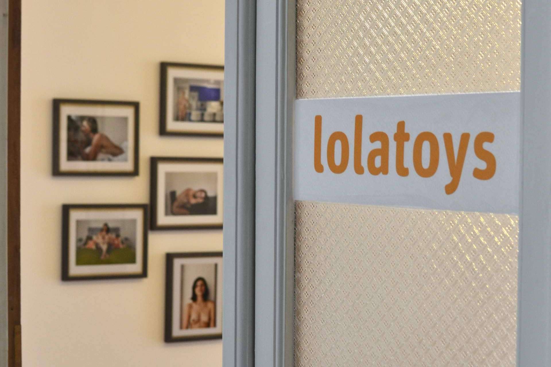 La amplia selección de juguetes para adultos de Lolatoys para disfrutar con el autoconocimiento