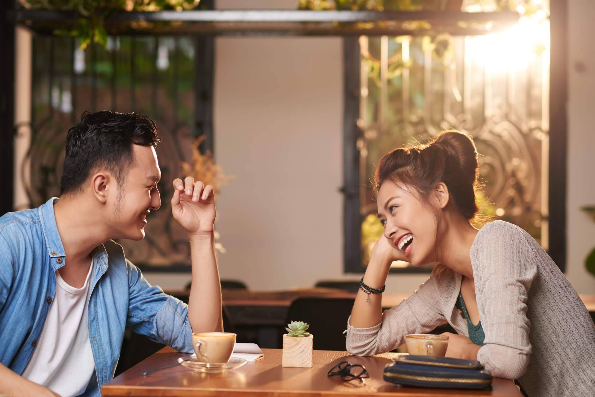 Cómo son los eventos speed dating en Madrid de BeDazzling