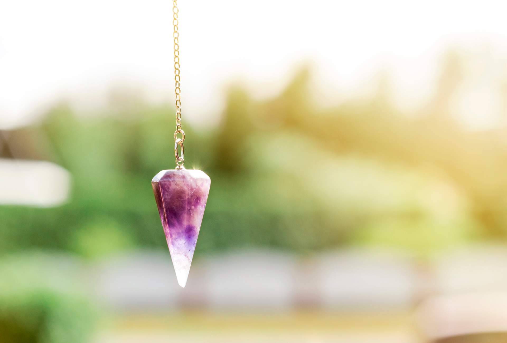 Todo lo que ofrece Bindi, un catálogo de péndulos muy completo