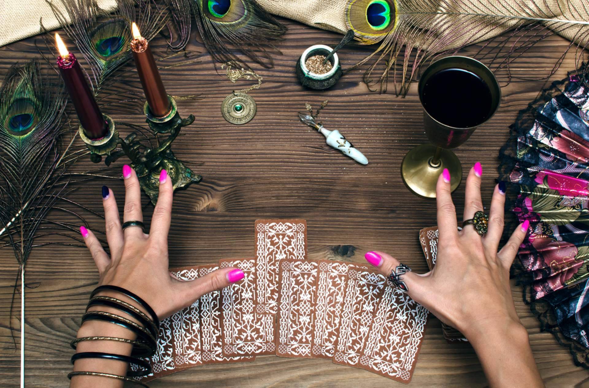 Rituales efectivos para atraer el amor, de la mano de Lara Álvarez