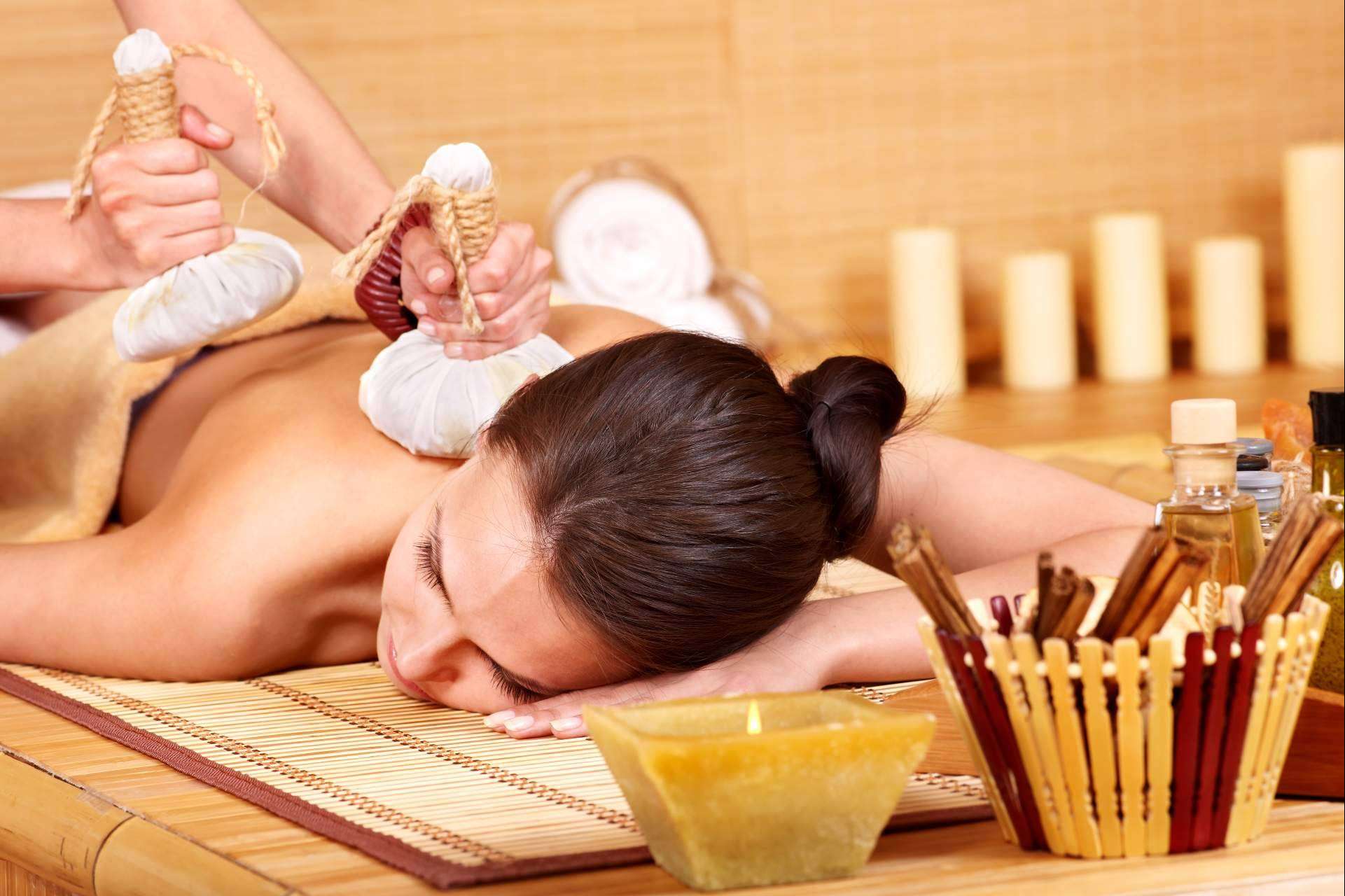Desconectar con los masajes relajantes de Biozenter Wellness Cádiz