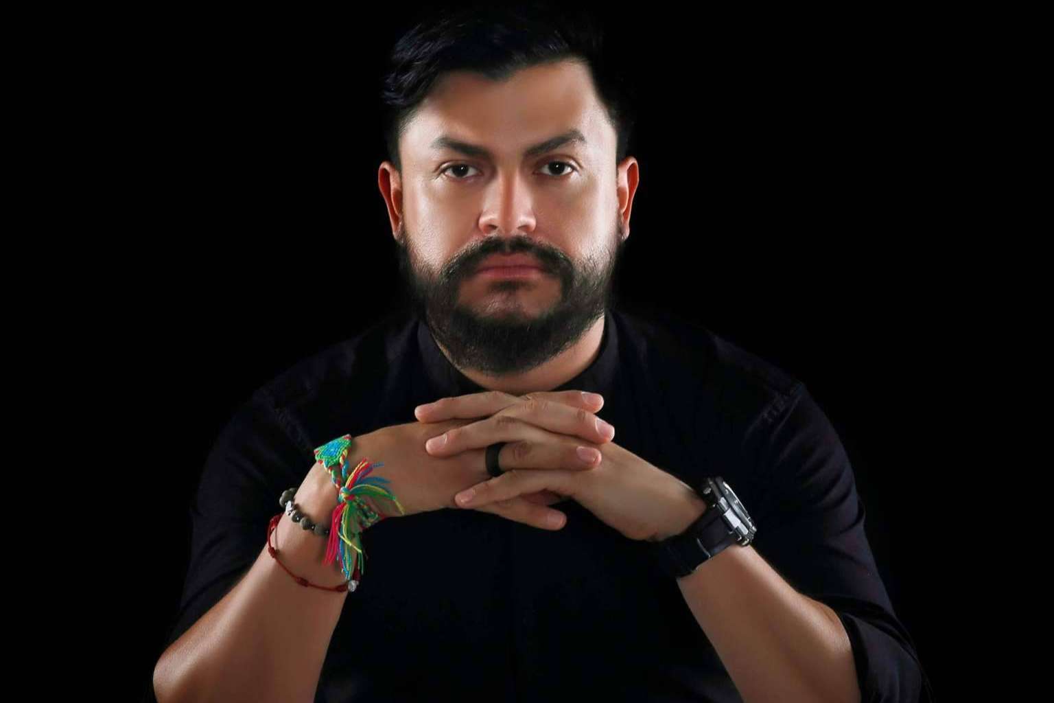 El coach espiritual que ayuda a otros a crear negocios rentables, Padre Camilo Cardozo